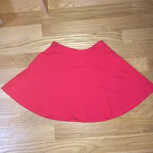 SUPER CUTE RED FOREVER 21 SKIRT
